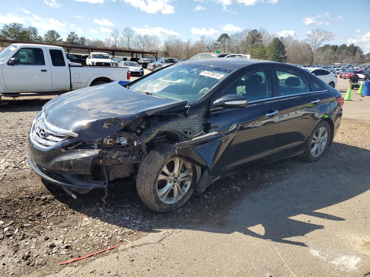 2013 Hyundai Sonata - Image 1