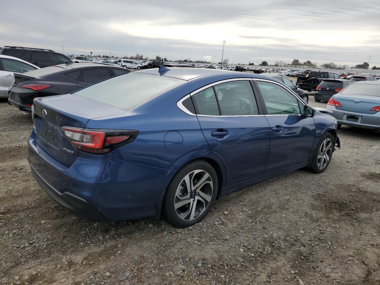 2022 Subaru Legacy - Image 3