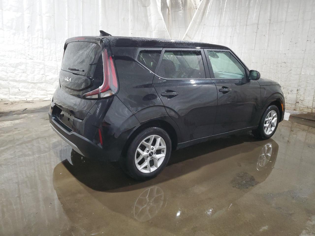 2023 Kia Soul - Image 3