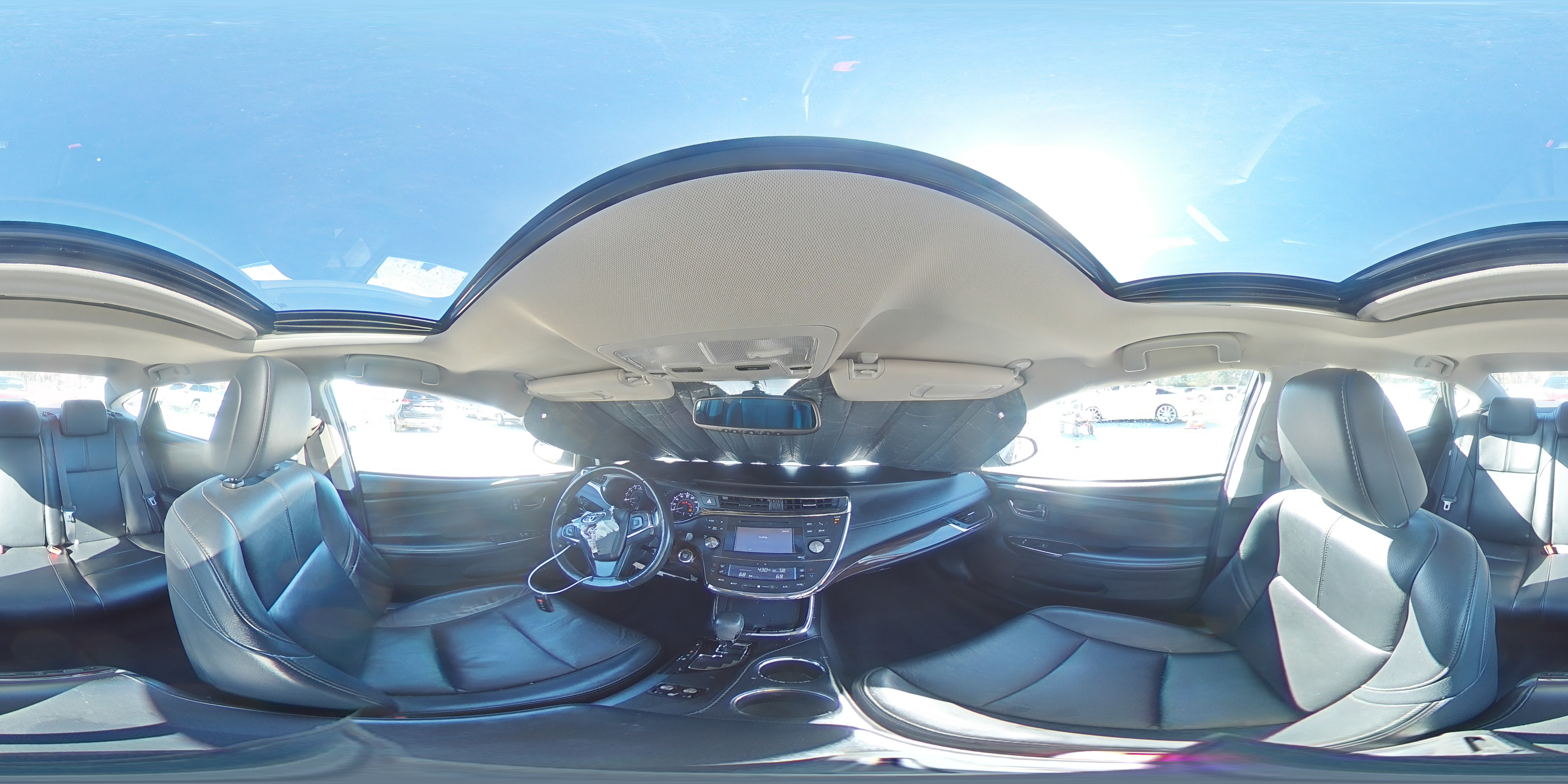 2014 Toyota Avalon - Image 14