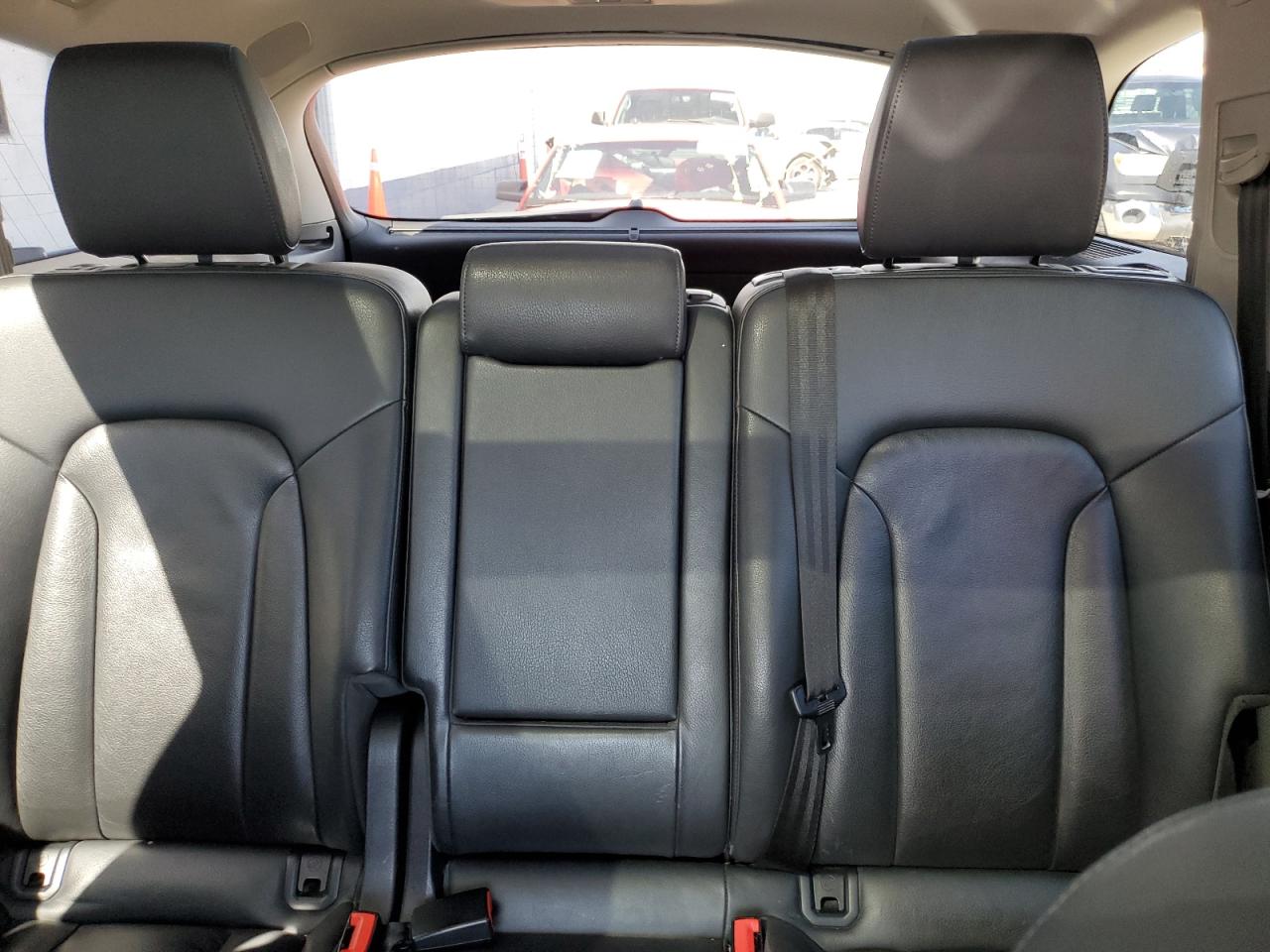 2014 Audi Q7 - Image 10