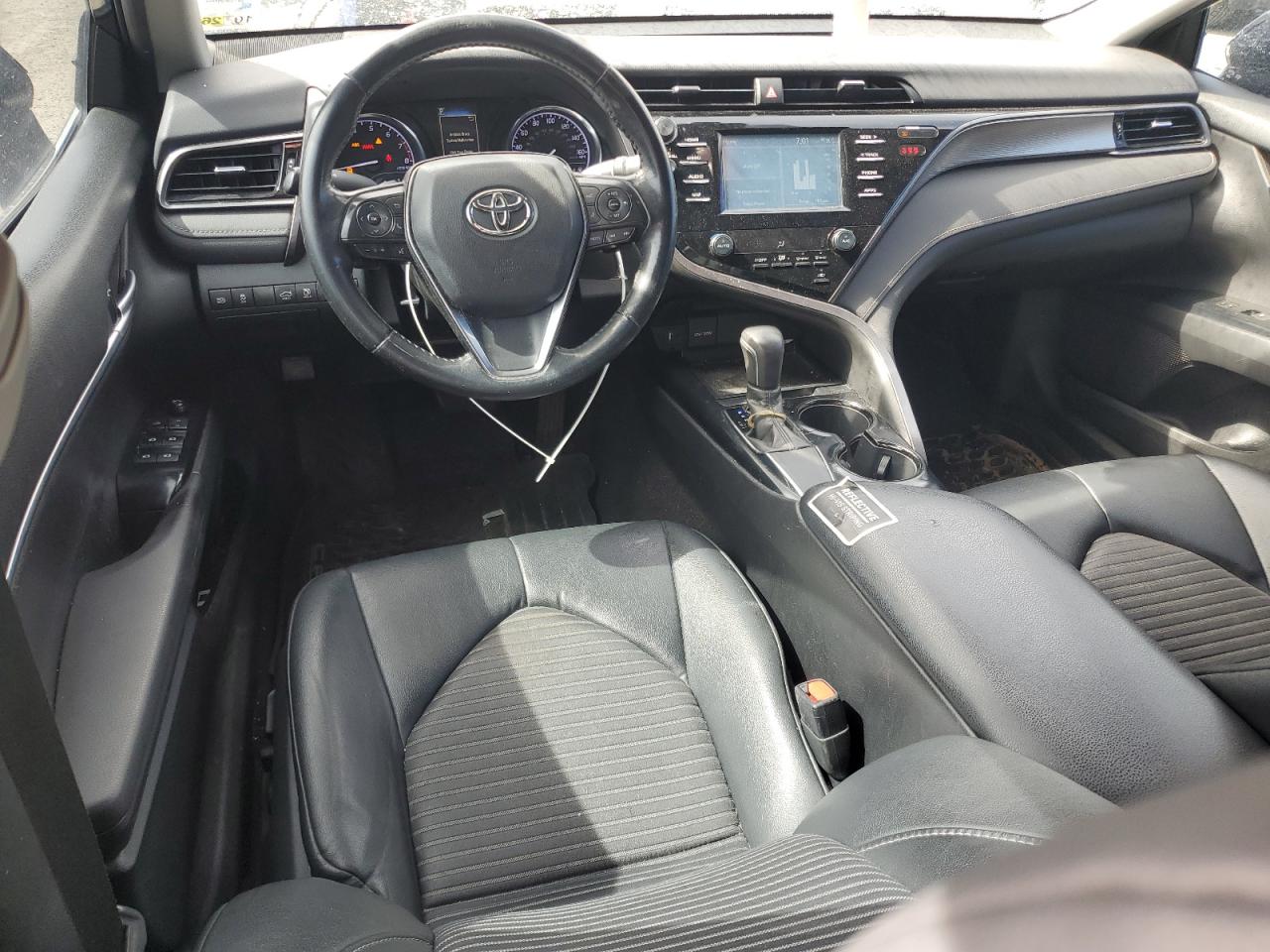 2019 Toyota Camry - Image 8
