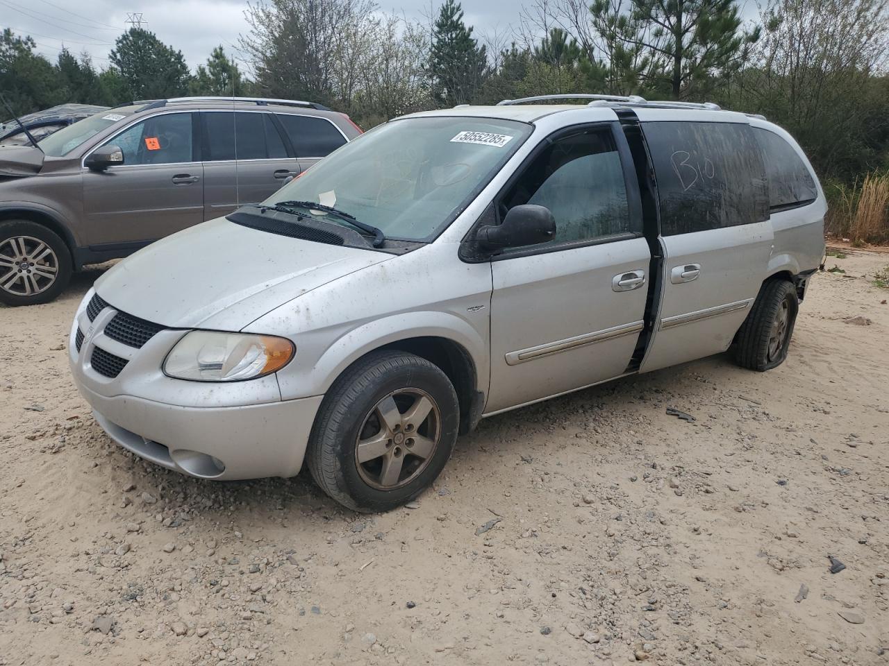 2004 Dodge Grand Caravan Sxt for Sale in China Grove, NC - Rear End