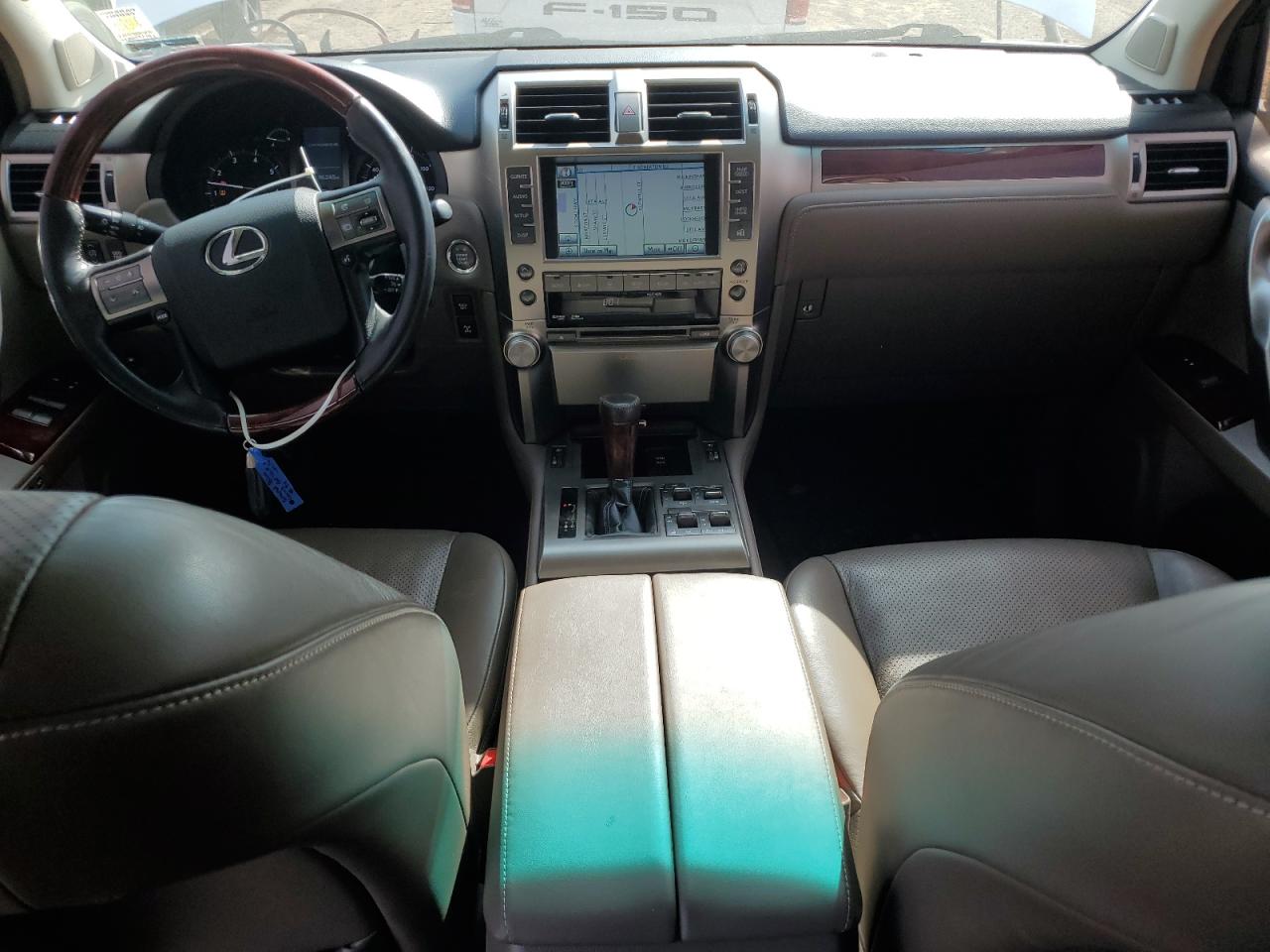 2010 Lexus GX - Image 8