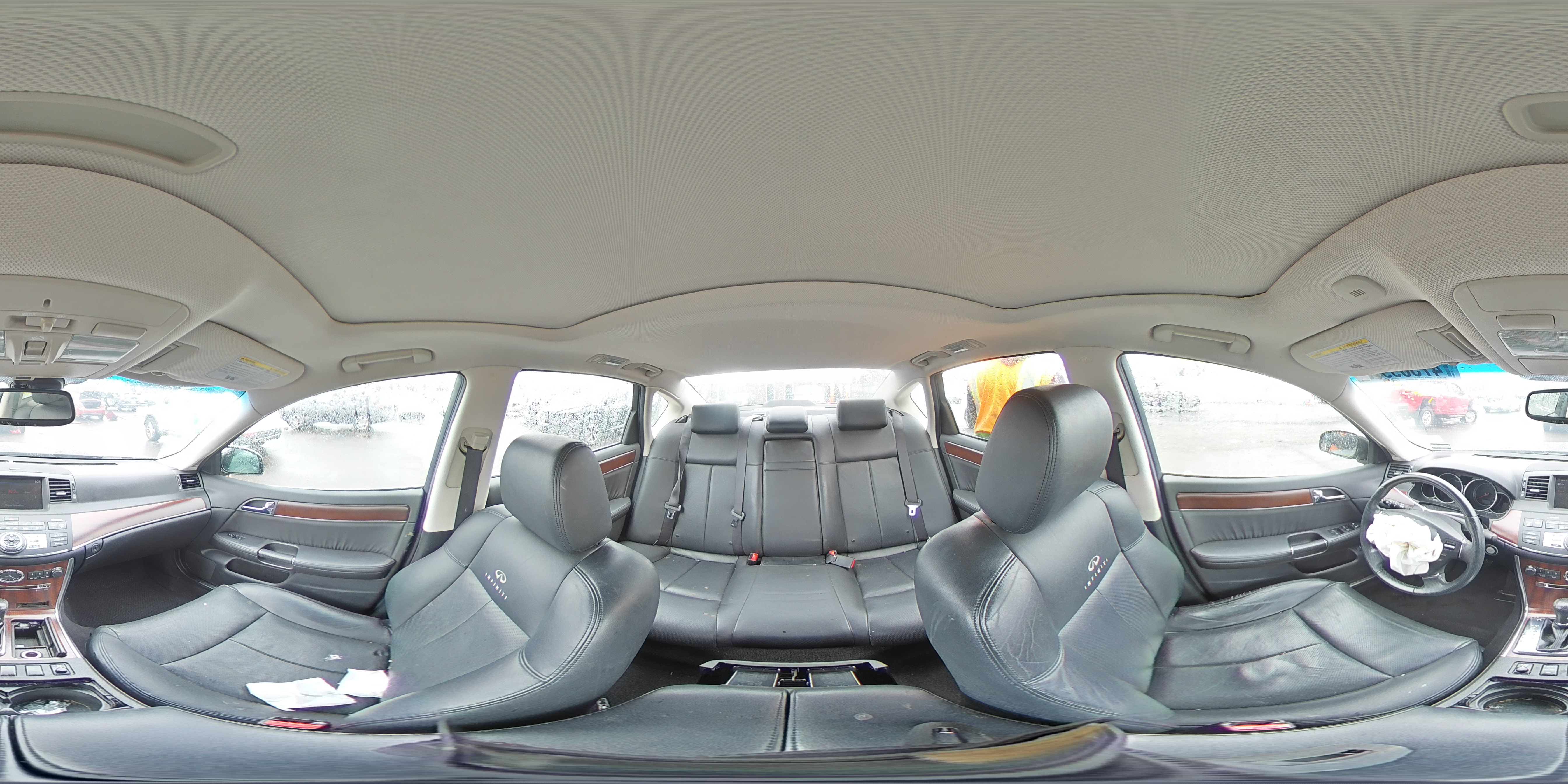 2009 Infiniti M - Image 13