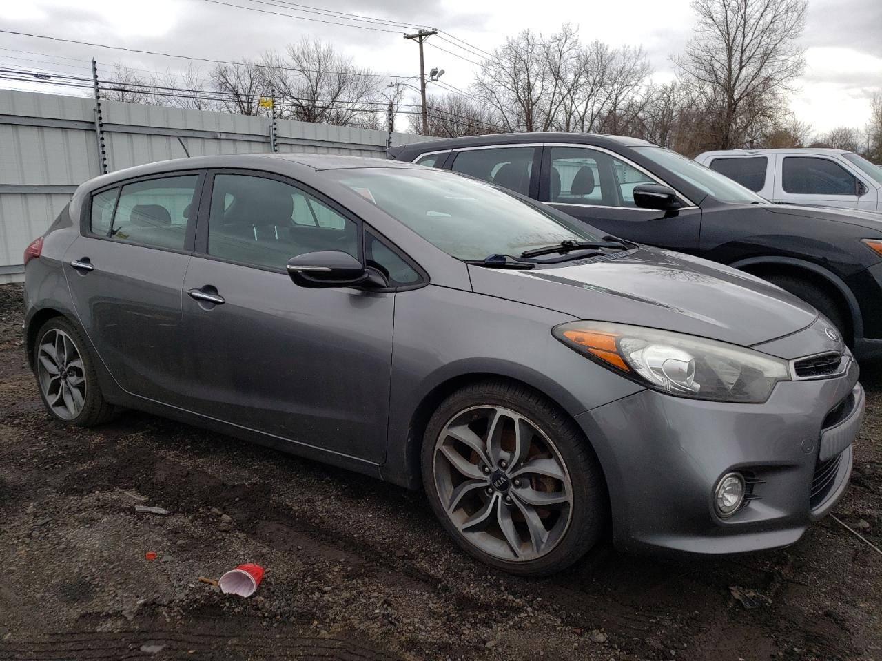 2015 Kia Forte - Image 4