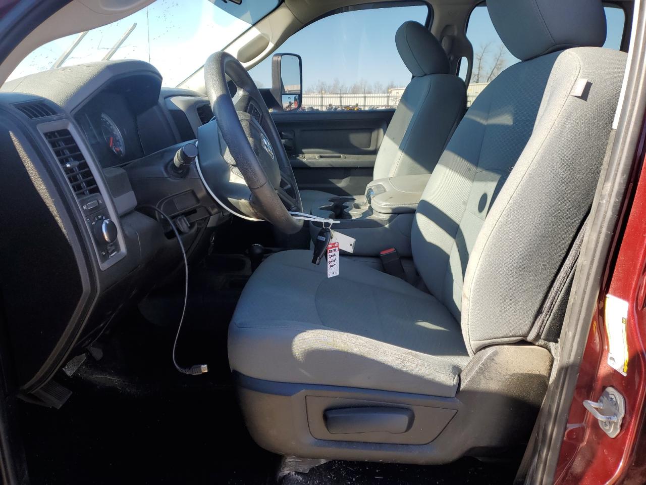 2018 RAM 3500 - Image 7