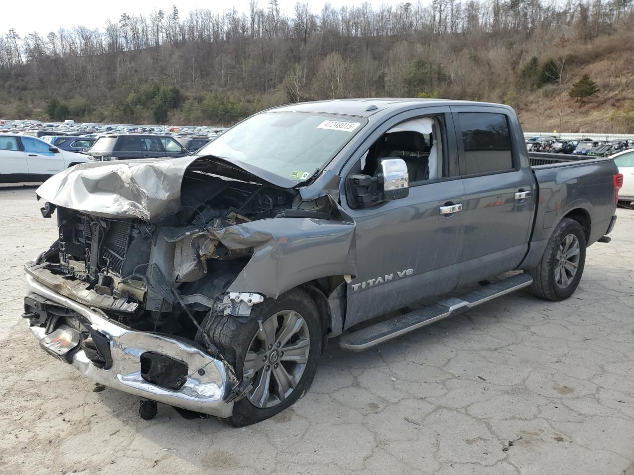 2019 Nissan Titan Sv for Sale in Hurricane, WV - Front End