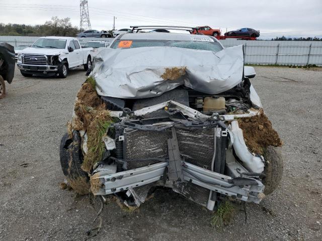  CHEVROLET TRAVERSE 2019 Silver