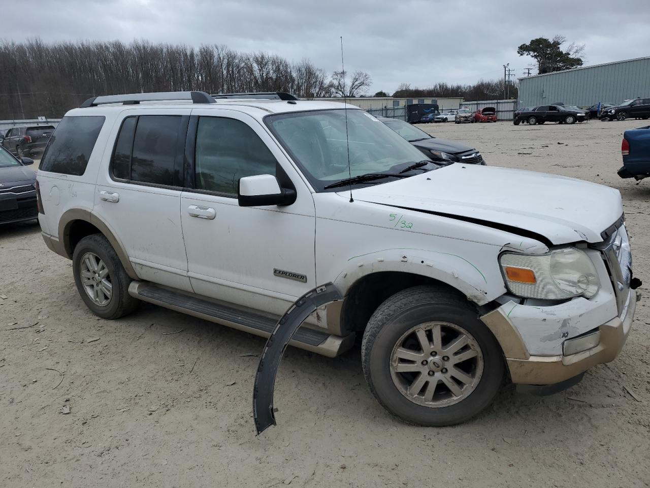 2007 Ford Explorer - Image 4