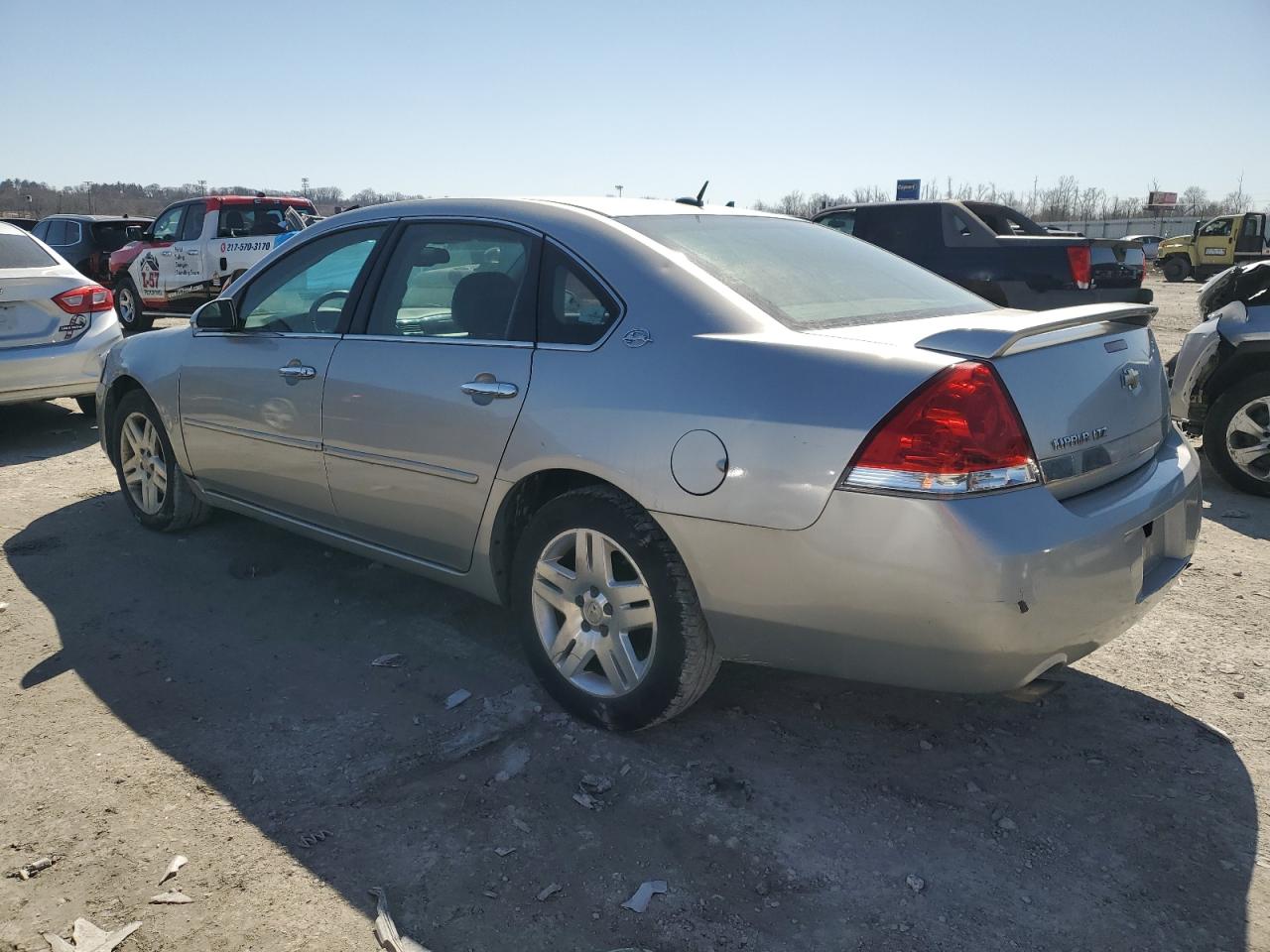 2007 Chevrolet Impala - Image 2