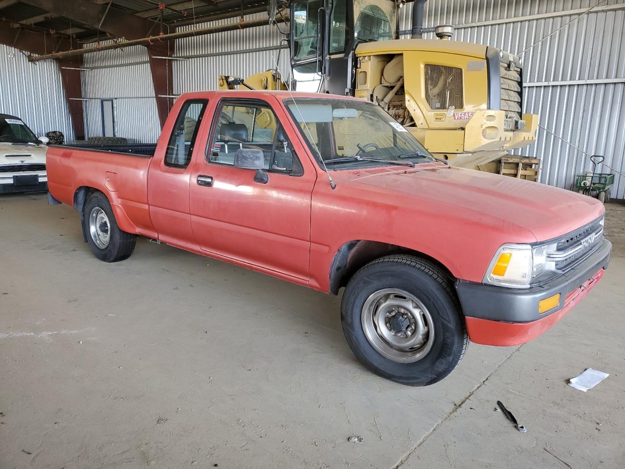 1989 Toyota Pickup - Image 4