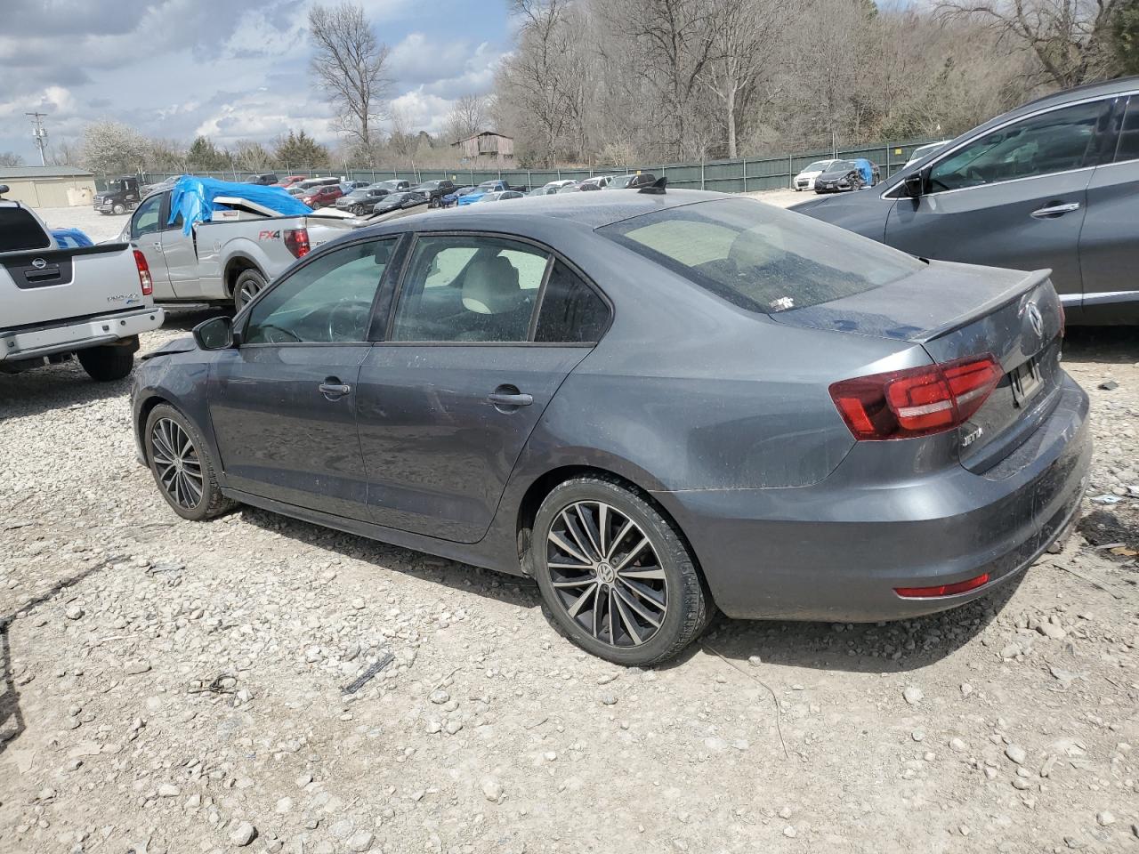 2017 Volkswagen Jetta - Image 2