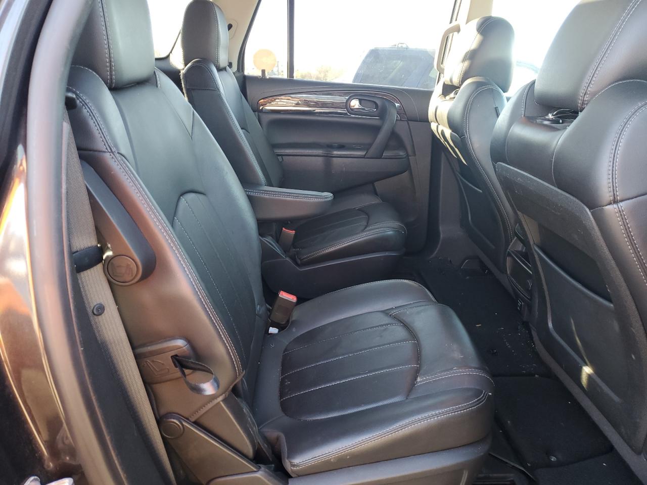 2015 Buick Enclave - Image 11