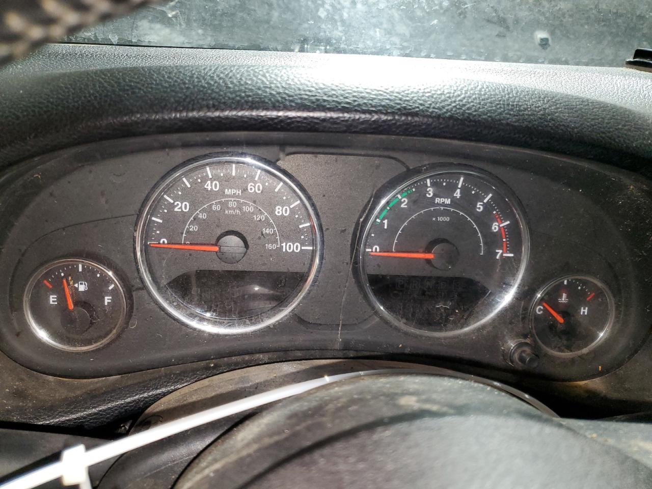 2011 Jeep Wrangler - Image 9