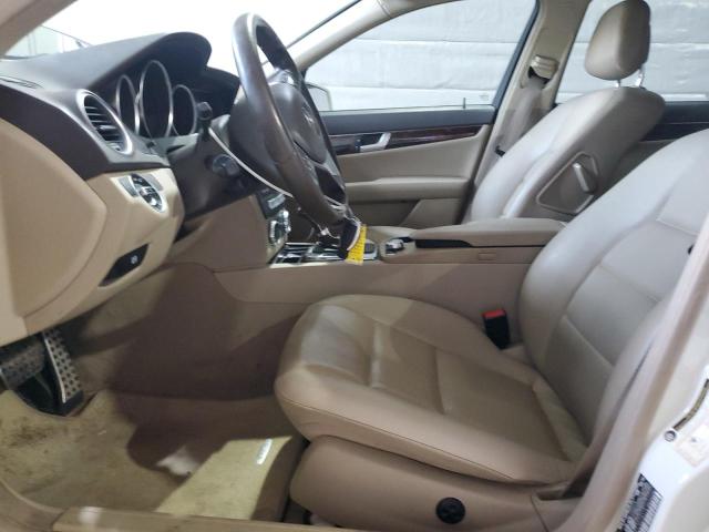 Седани MERCEDES-BENZ C-CLASS 2012 Білий