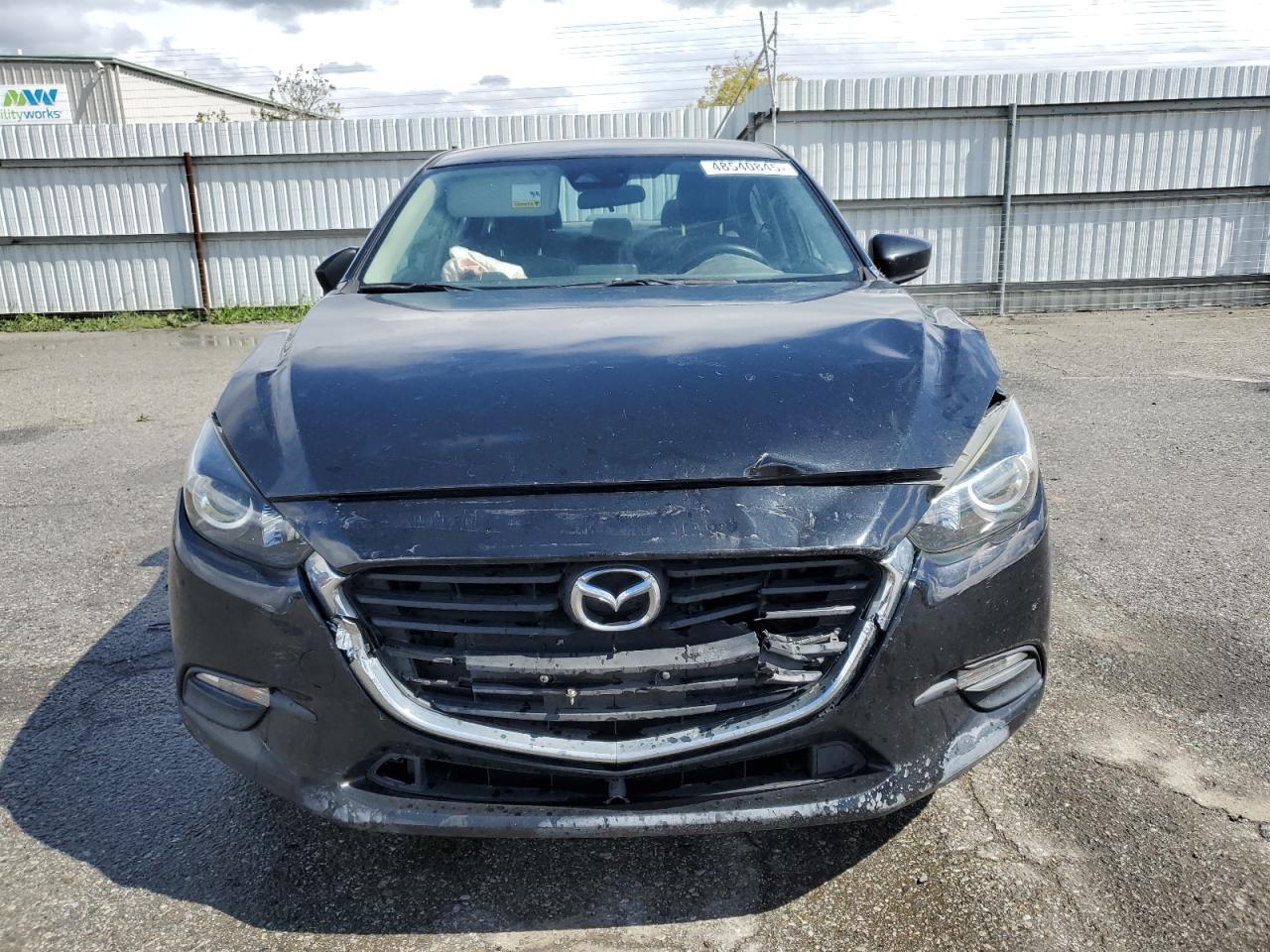 2017 Mazda 3 - Image 5