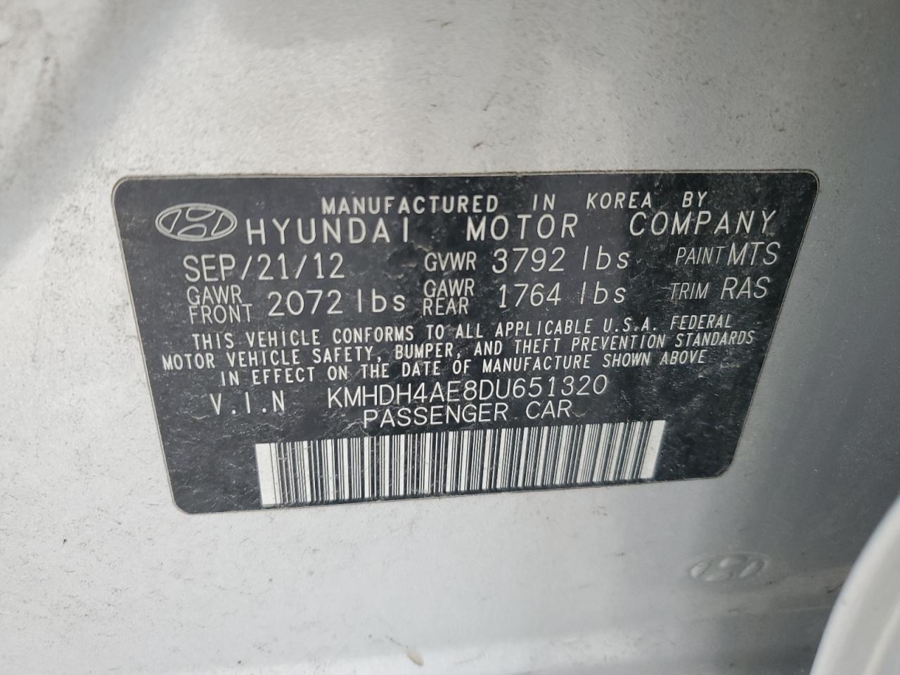 2013 Hyundai Elantra - Image 14