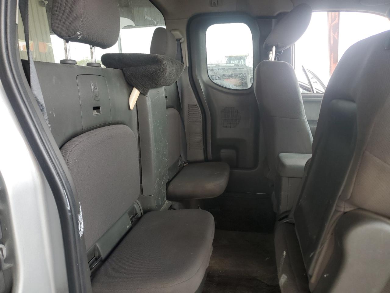 2013 Nissan Navara (Frontier) - Image 10