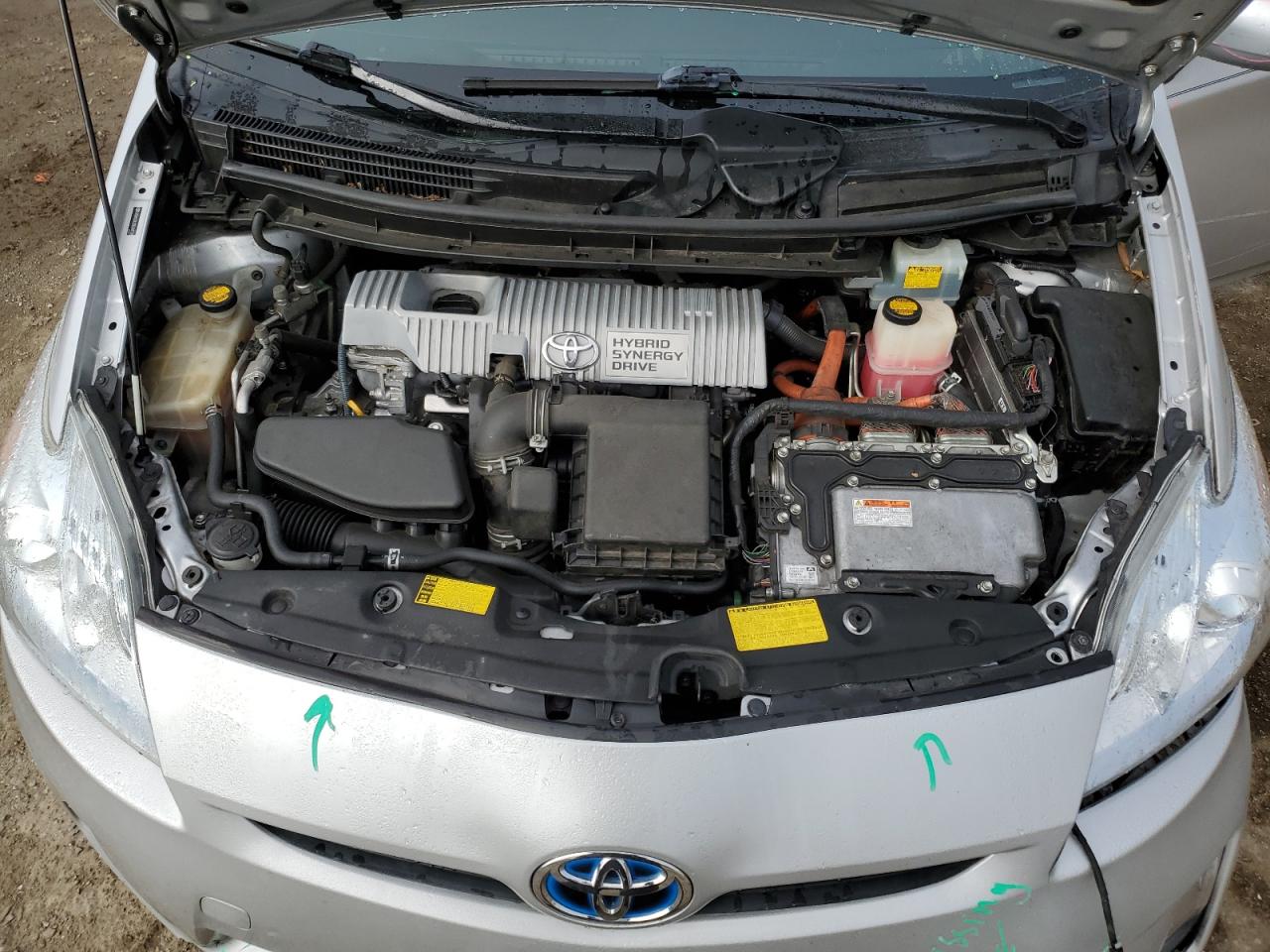 2011 Toyota Prius - Image 12