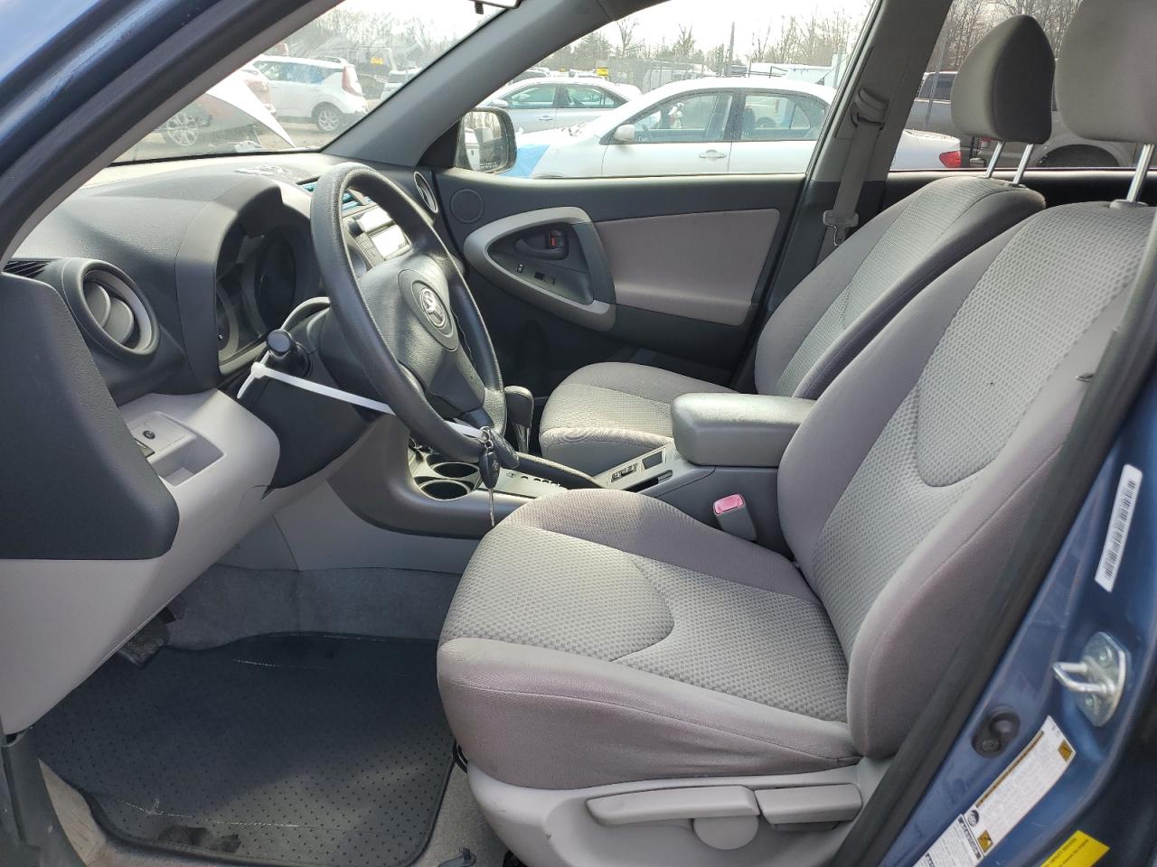 2008 Toyota RAV 4 - Image 7