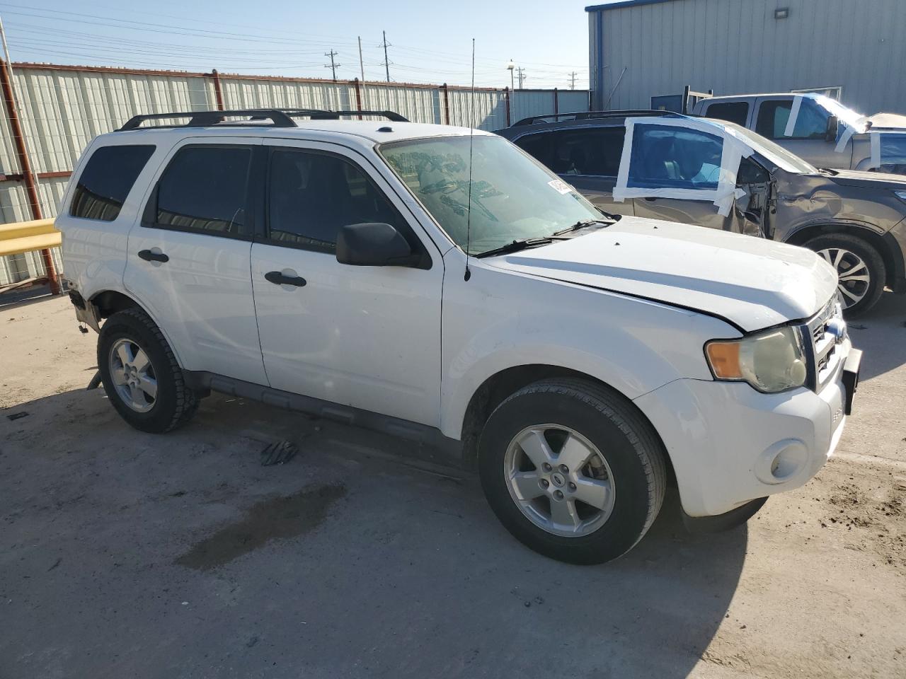 2011 Ford Escape - Image 4
