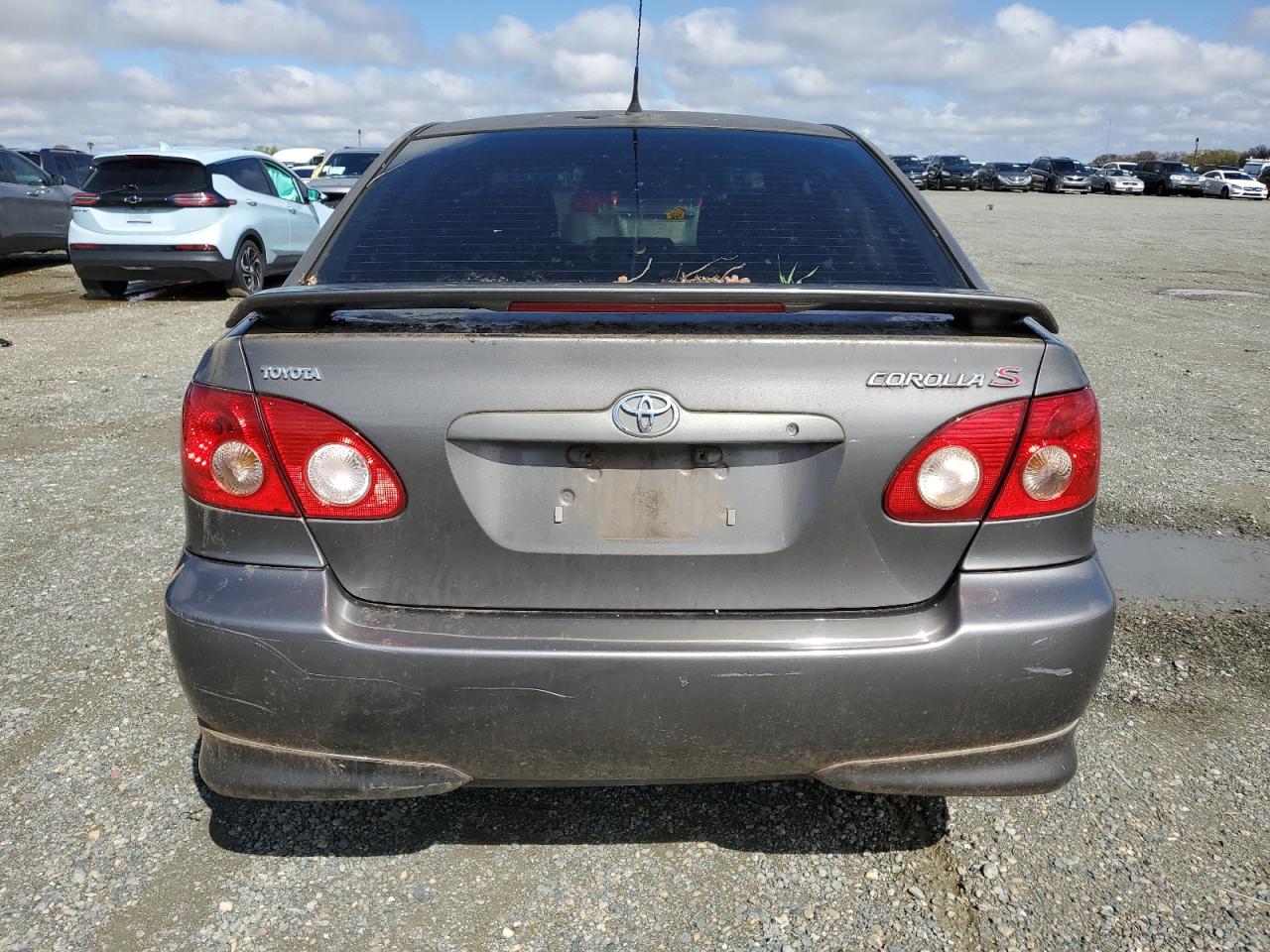 2005 Toyota Corolla - Image 6