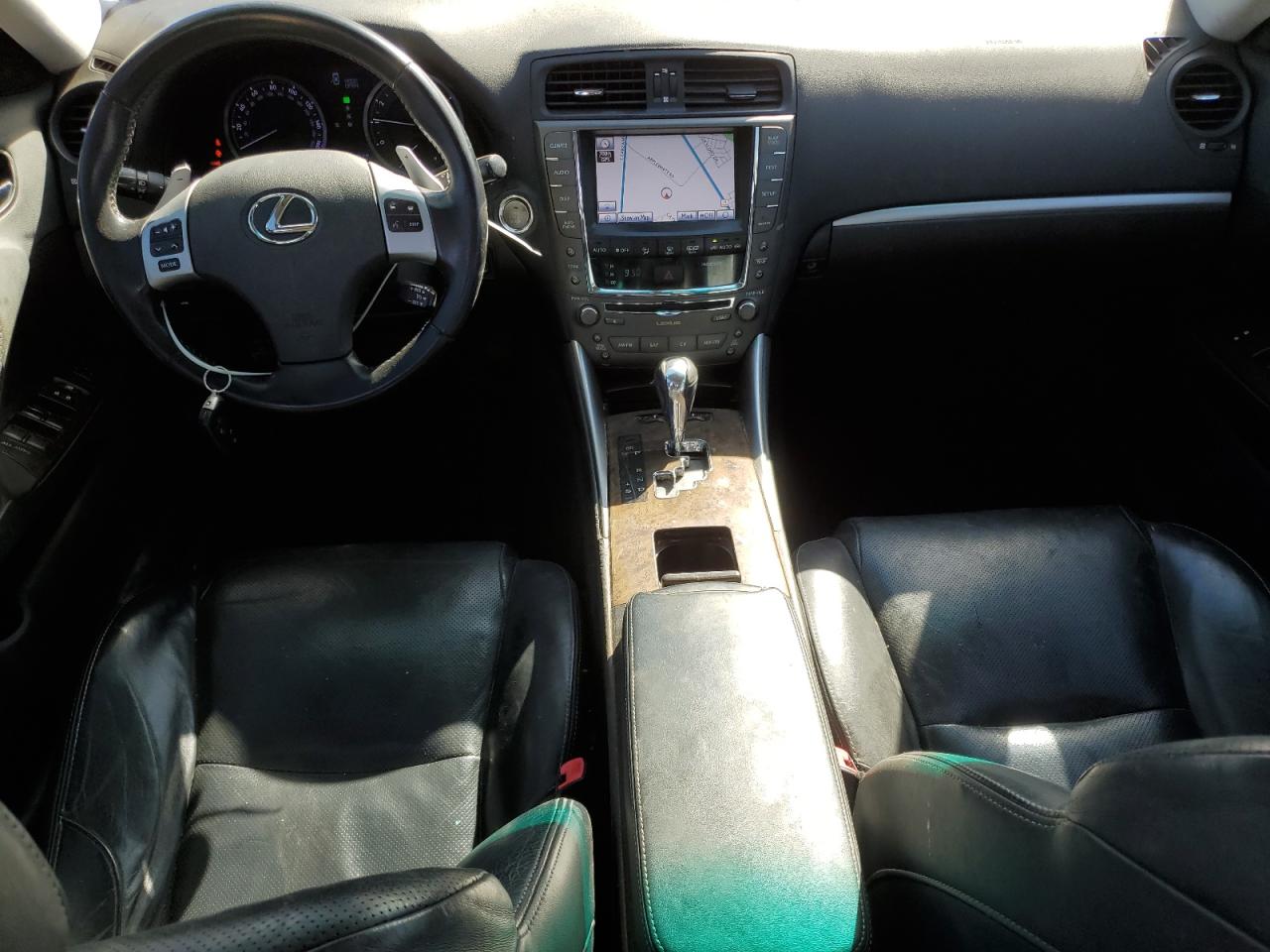 2011 Lexus IS - Image 8
