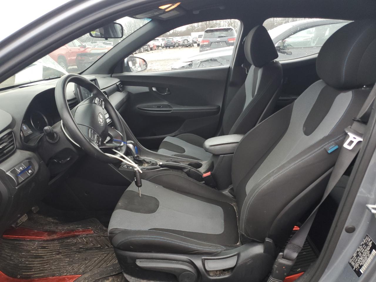 2019 Hyundai Veloster - Image 7