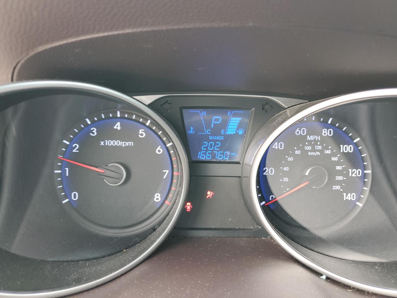 2010 Hyundai Tucson - Image 9