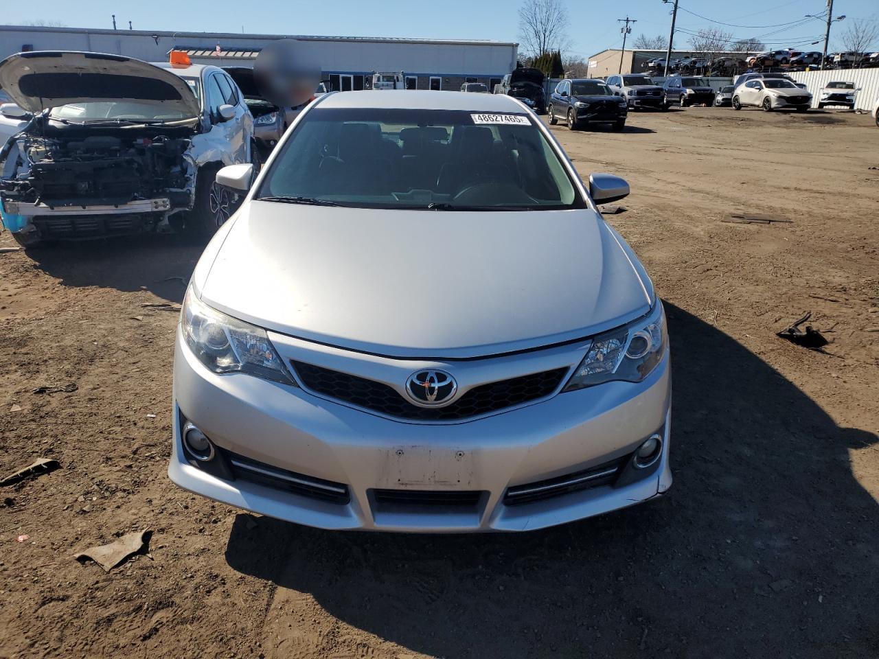 2012 Toyota Camry - Image 5