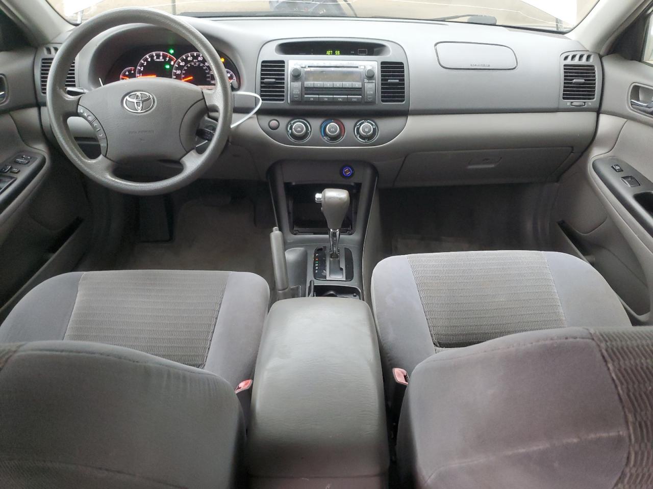 2006 Toyota Camry - Image 8