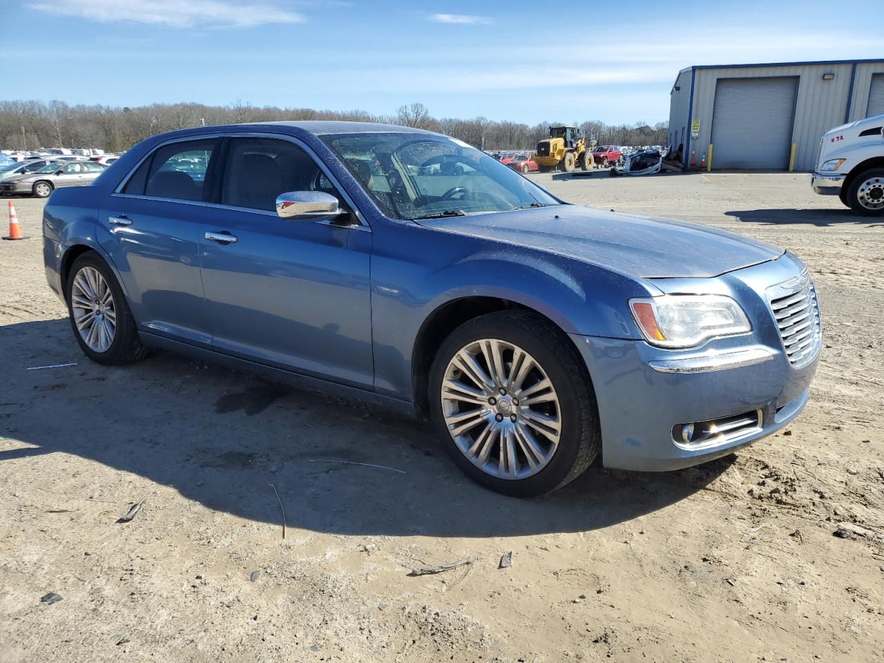 2011 Chrysler 300 - Image 4