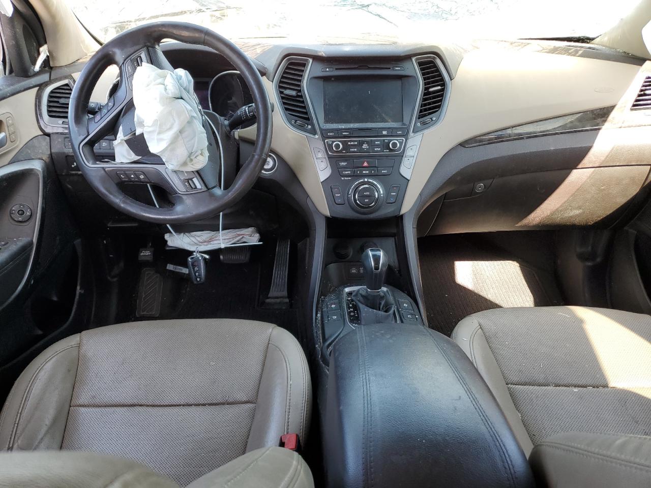 2017 Hyundai Santa Fe - Image 8