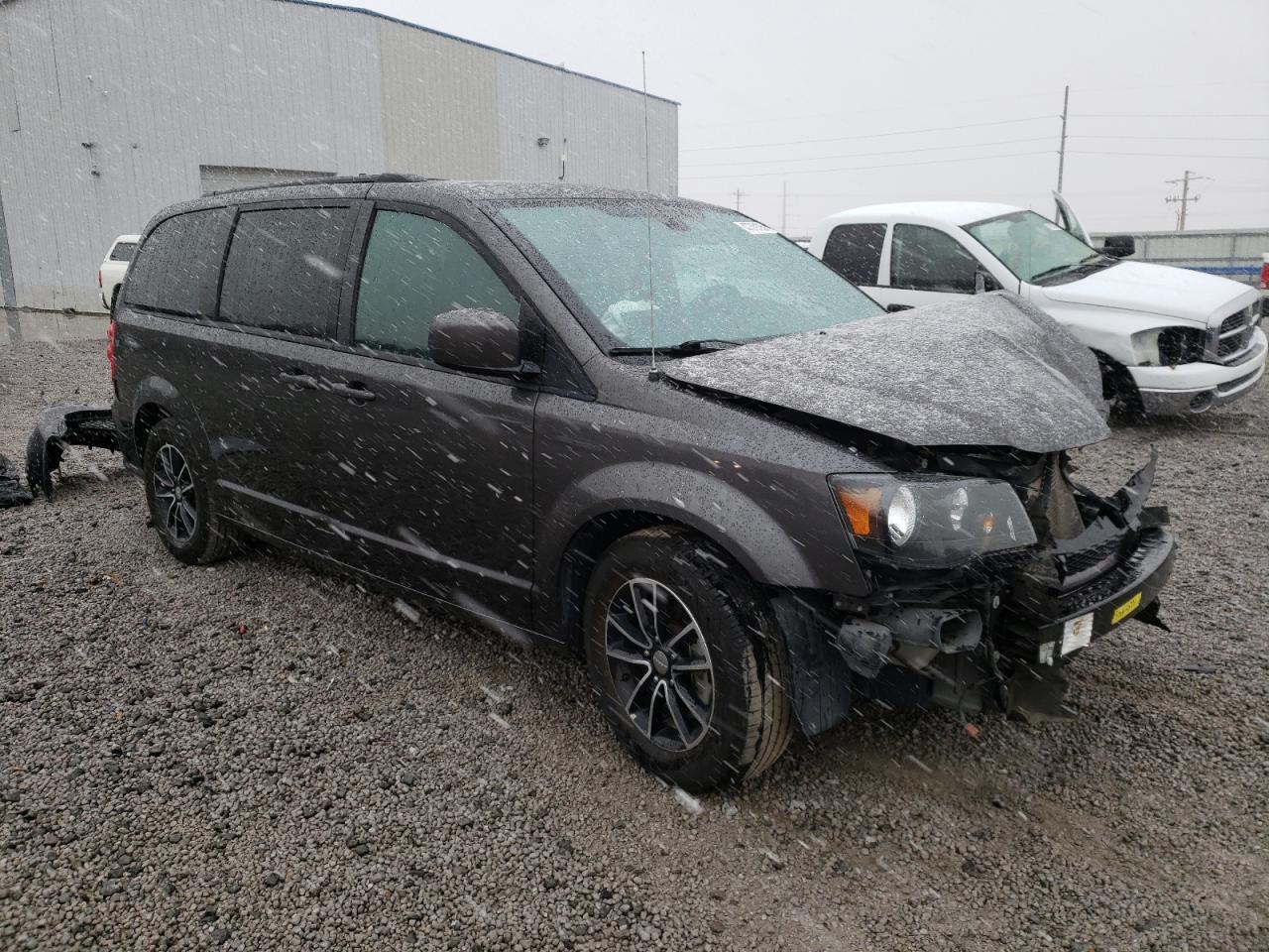 2018 Dodge Caravan - Image 4