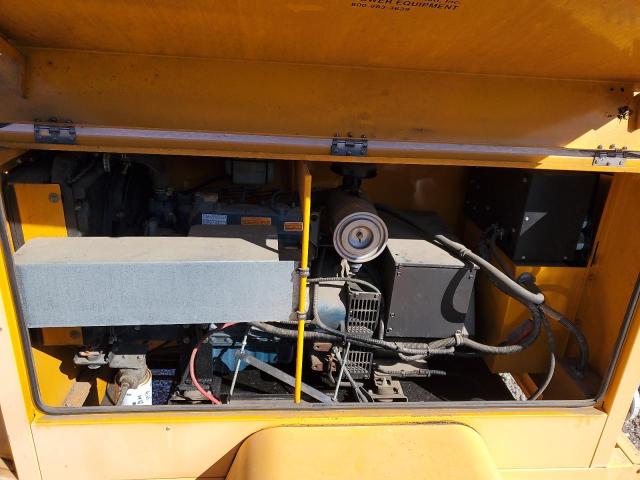  FENEX GENERATOR 2004 Оранжевый