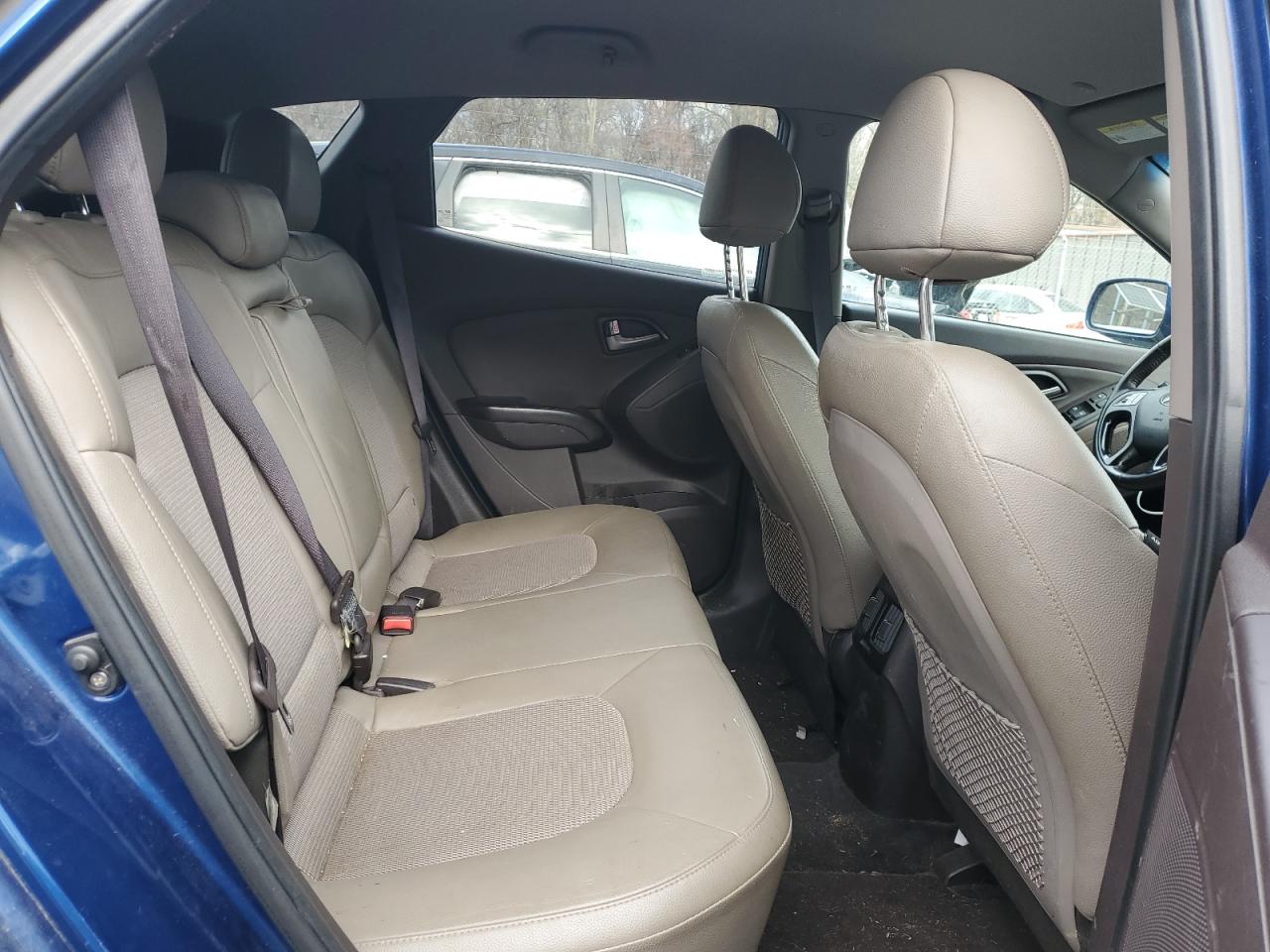 2014 Hyundai Tucson - Image 11