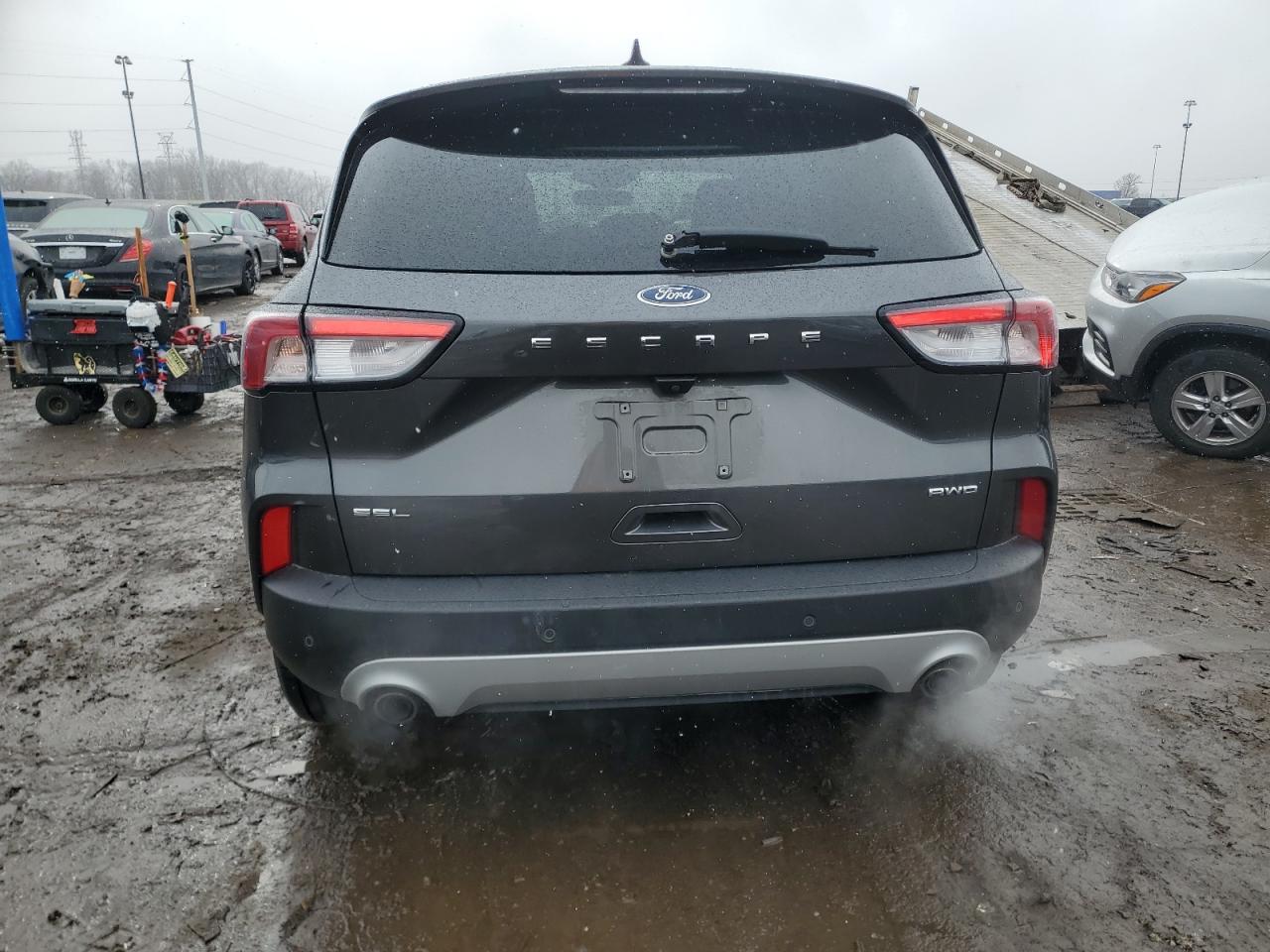 2020 Ford Escape - Image 6
