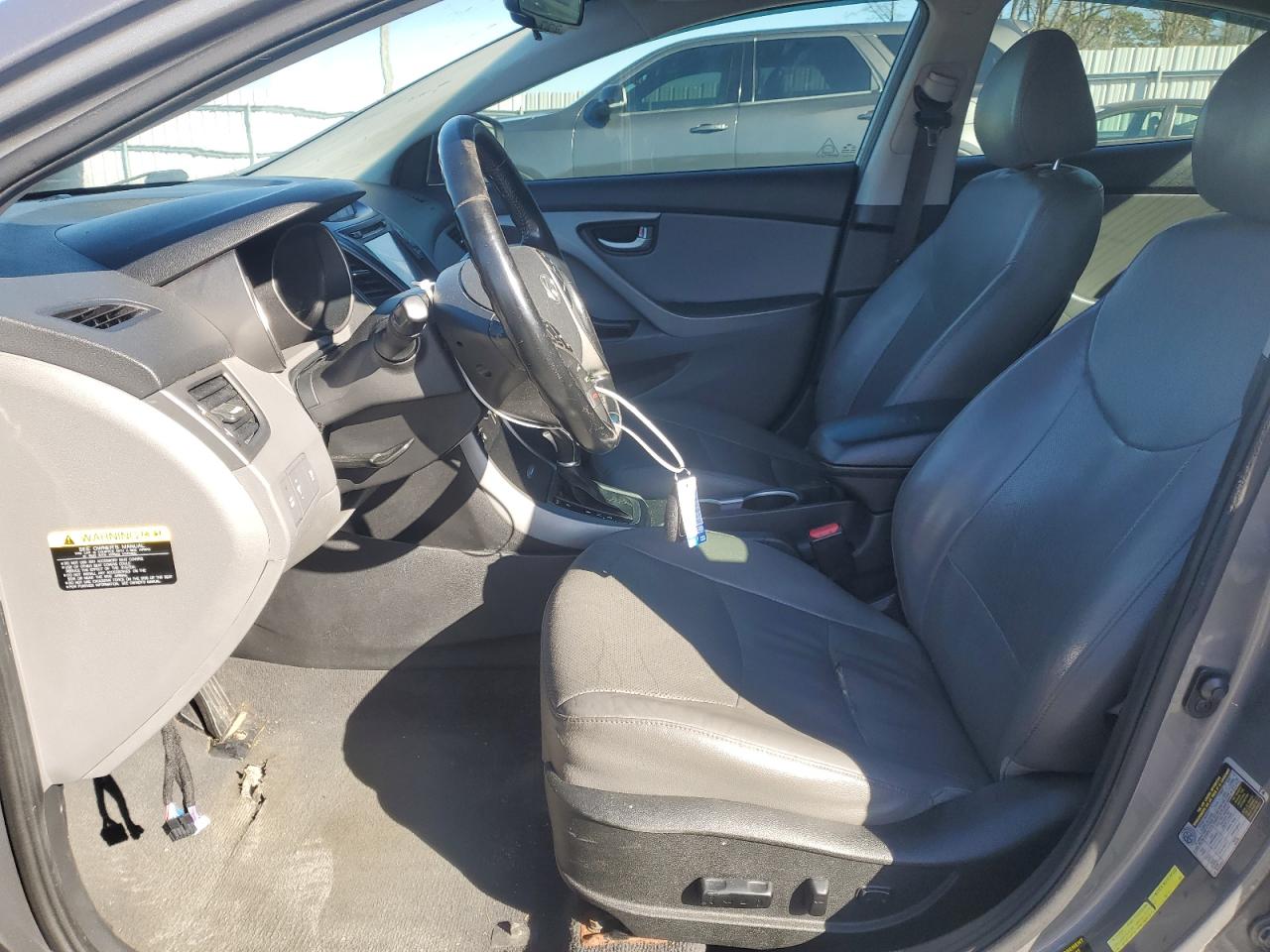 2014 Hyundai Elantra - Image 7