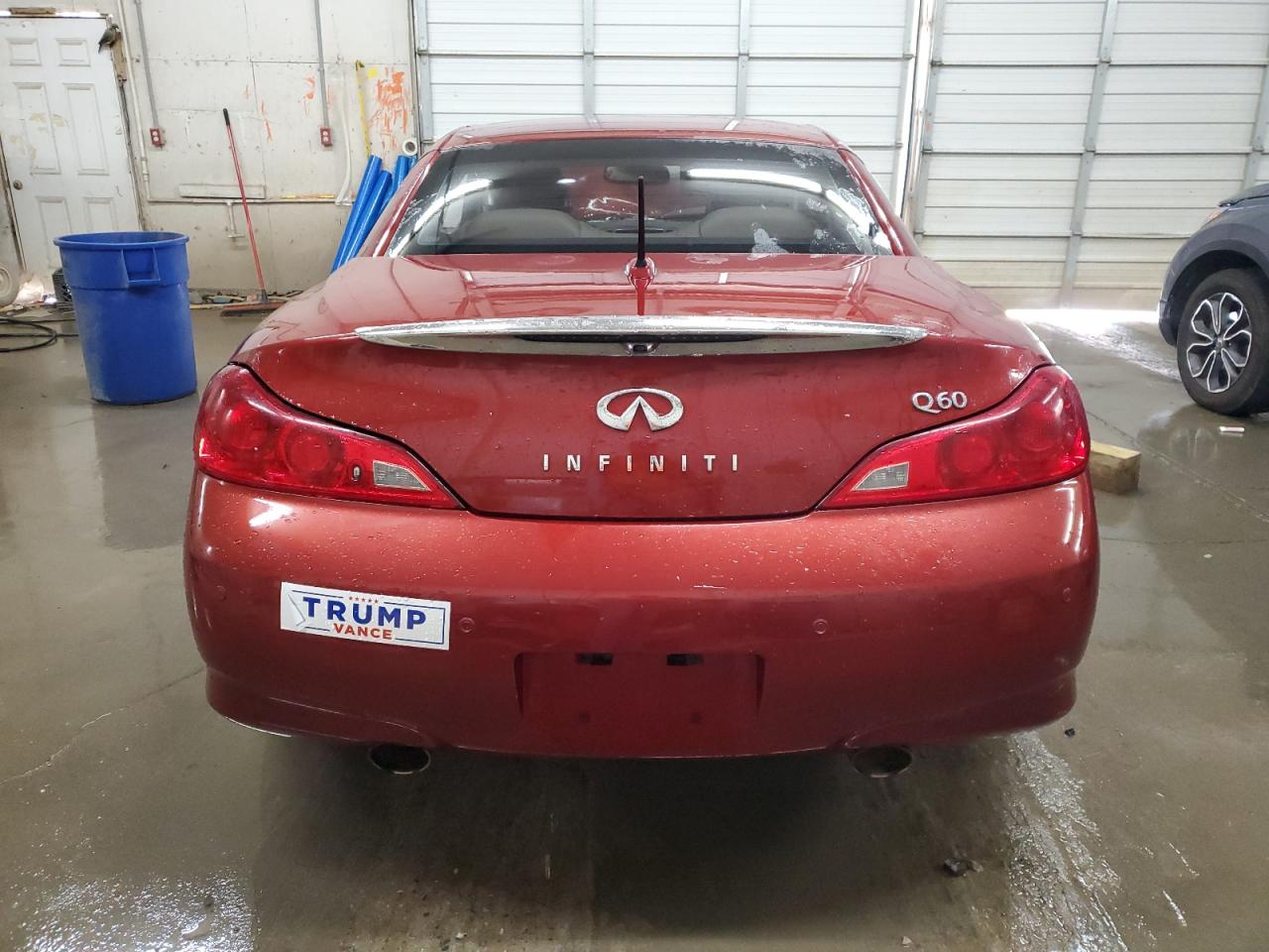 2015 Infiniti Q60 Base VIN: JN1CV6FE5FM811320 Lot: 50752745