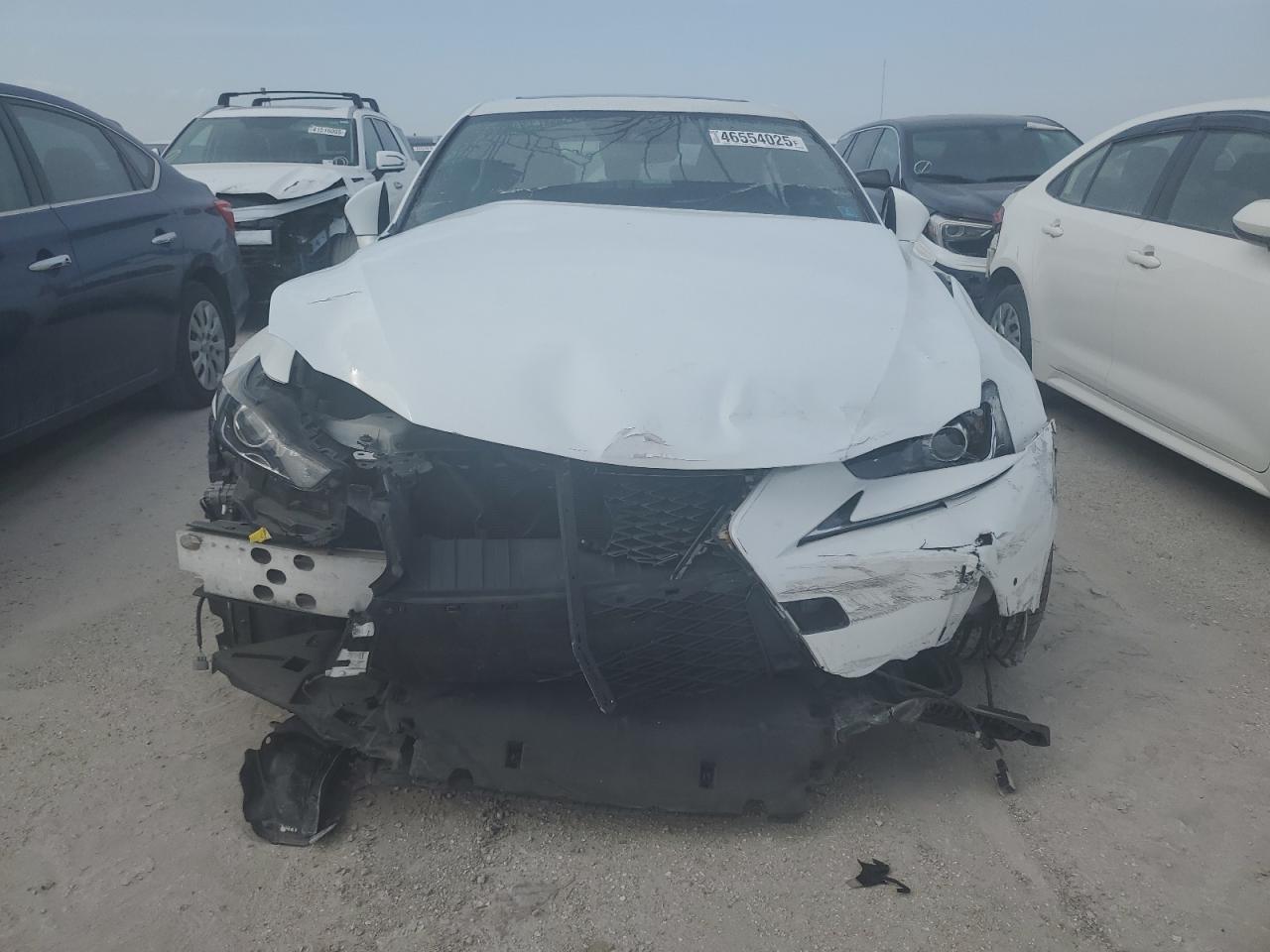 2019 Lexus IS - Image 5