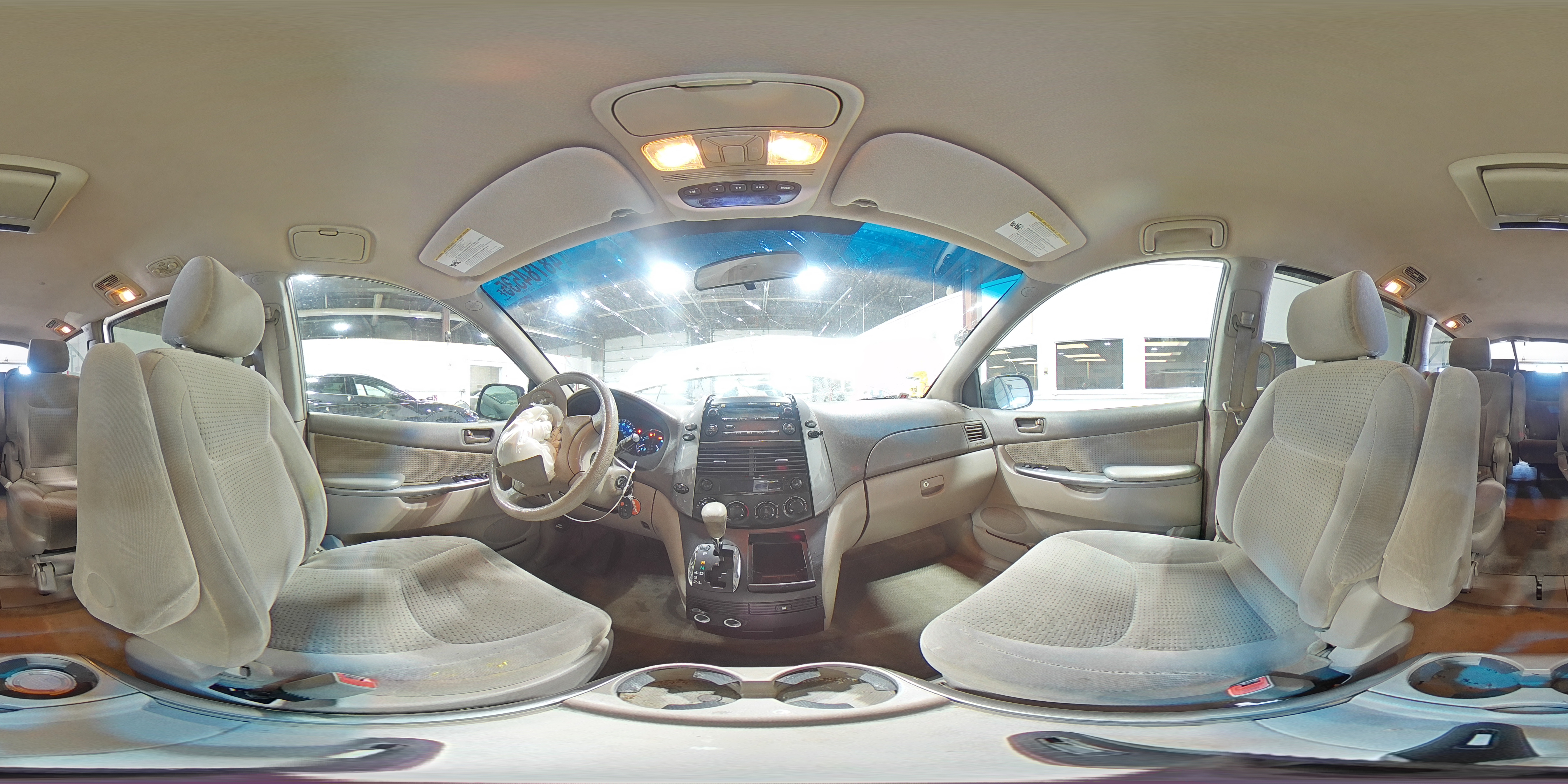 2006 Toyota Sienna - Image 14