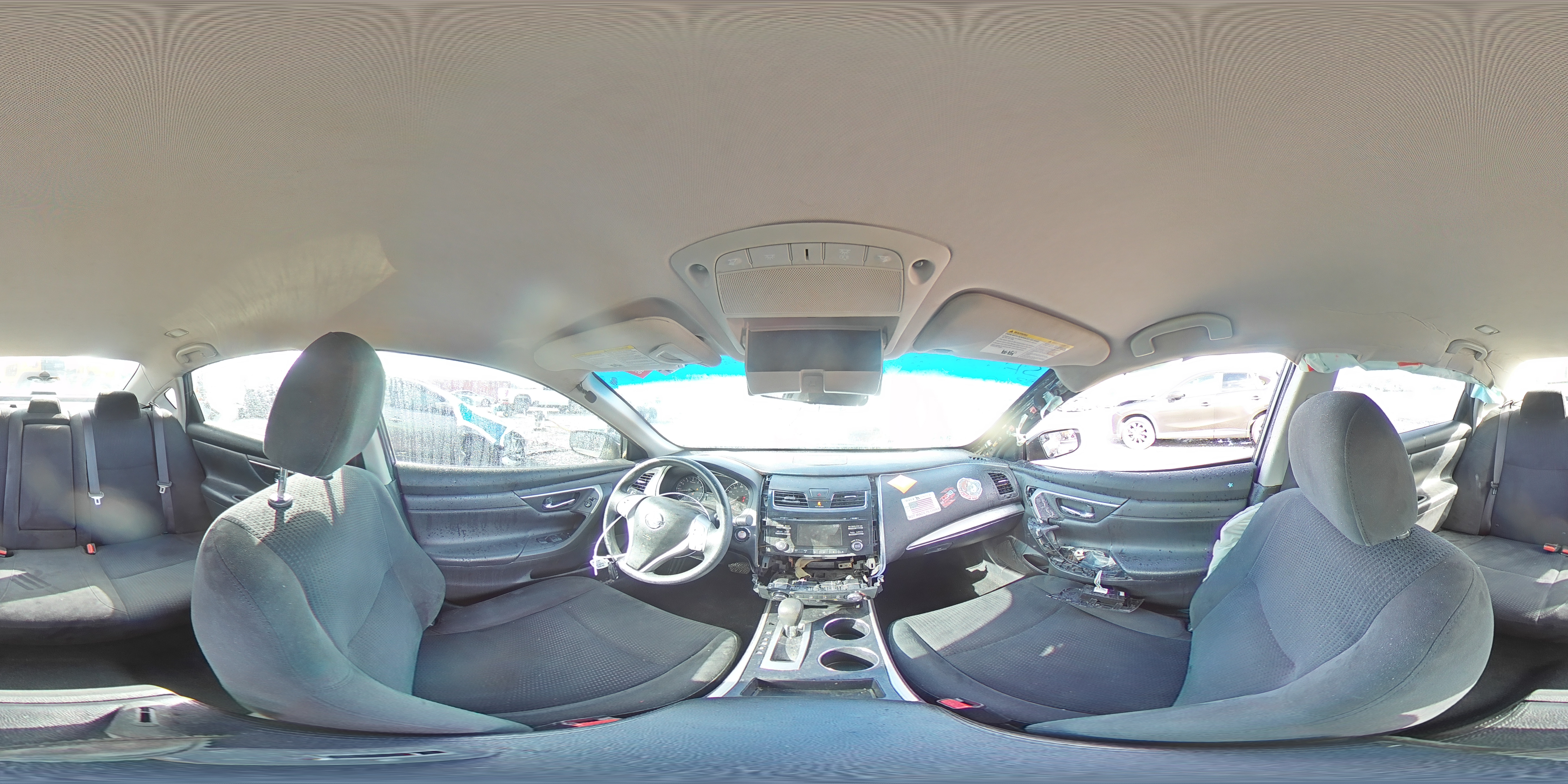 2015 Nissan Altima - Image 14