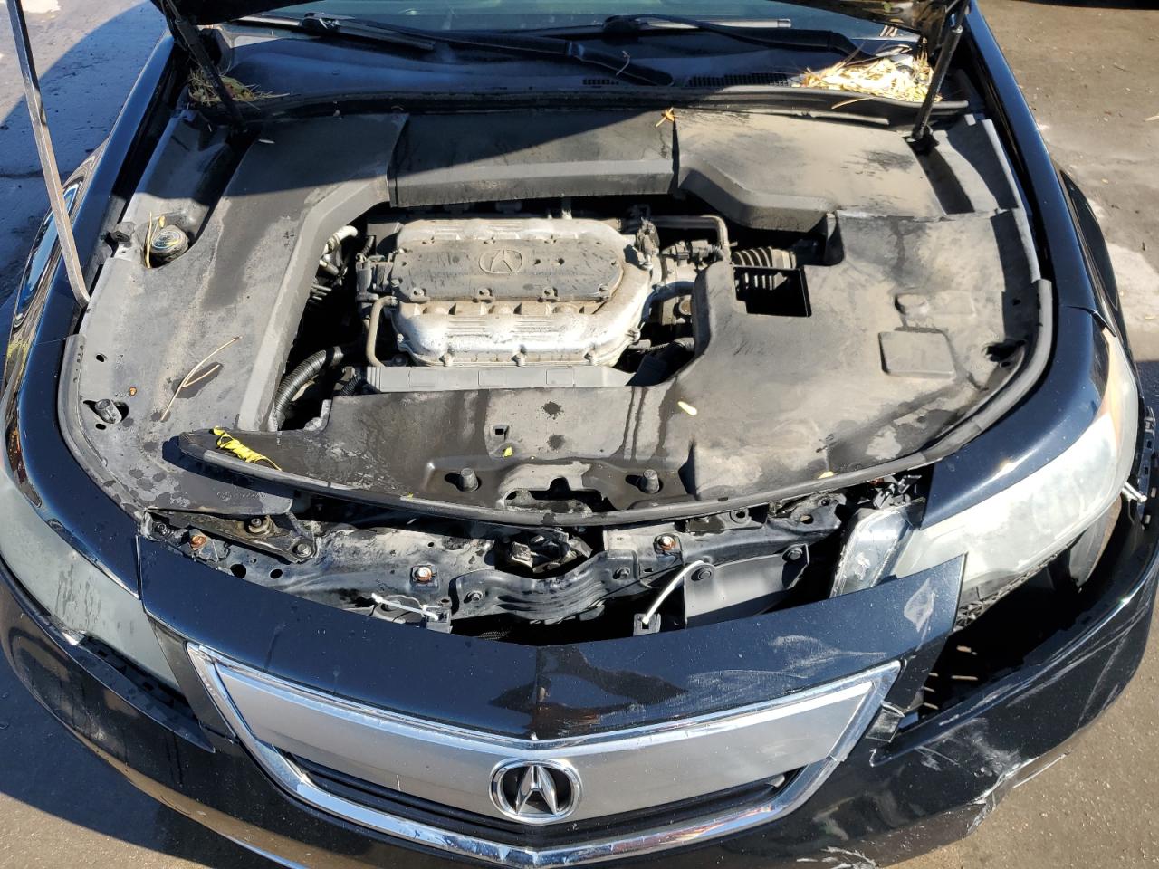 2012 Acura TL - Image 11