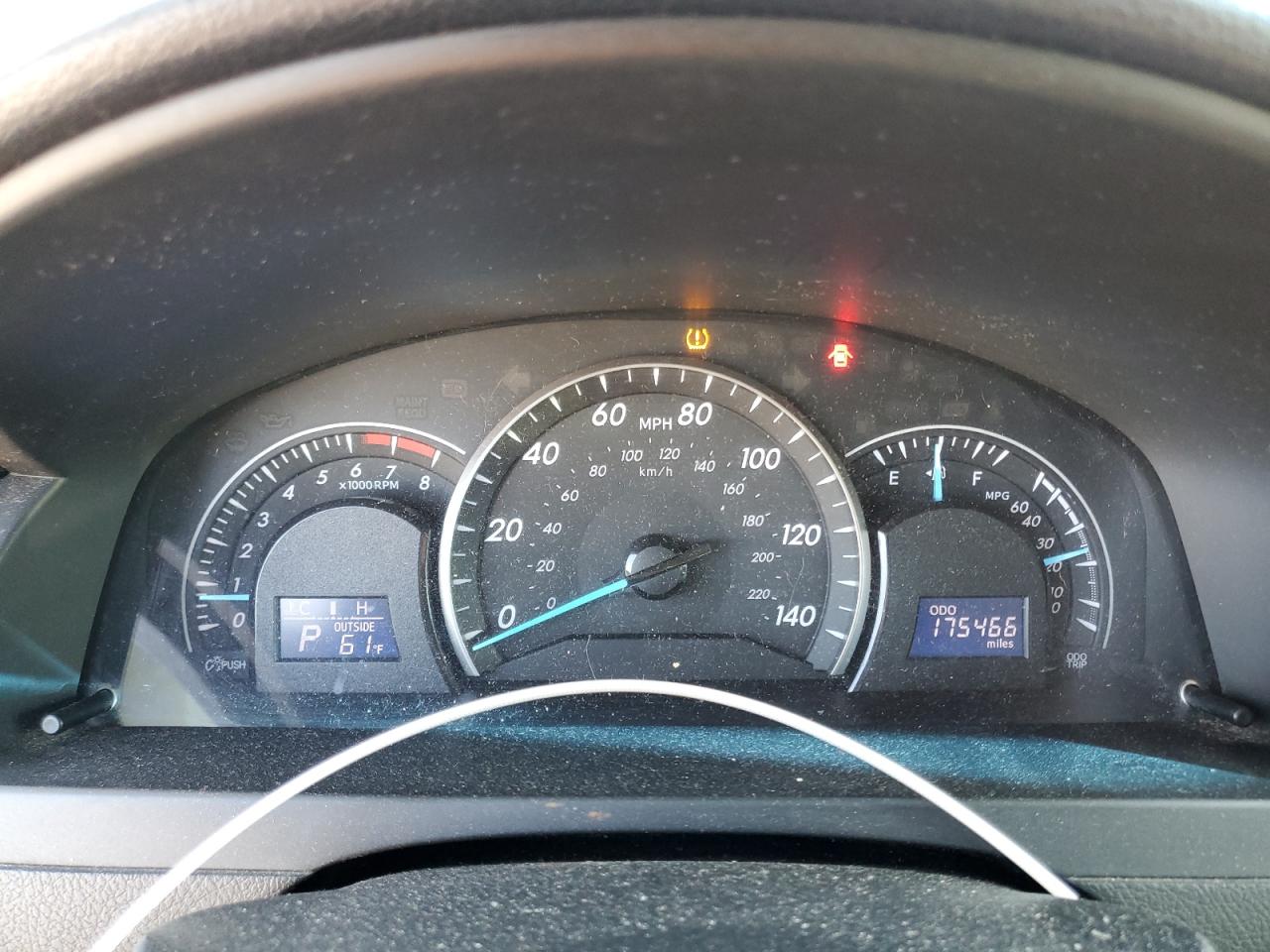 2012 Toyota Camry - Image 9