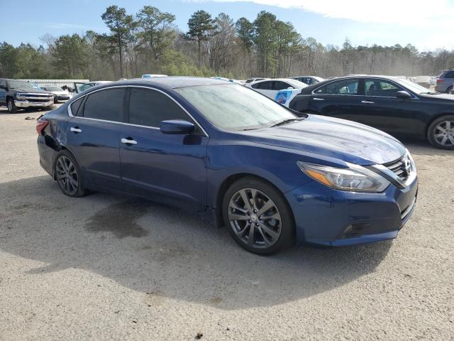  NISSAN ALTIMA 2018 Granatowy
