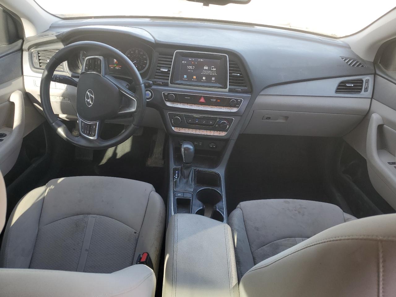 2018 Hyundai Sonata - Image 8