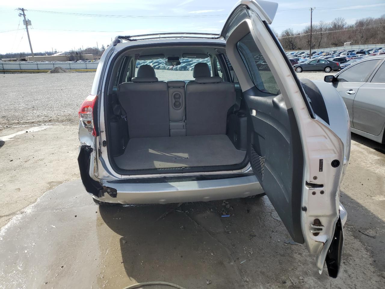 2008 Toyota RAV 4 - Image 6