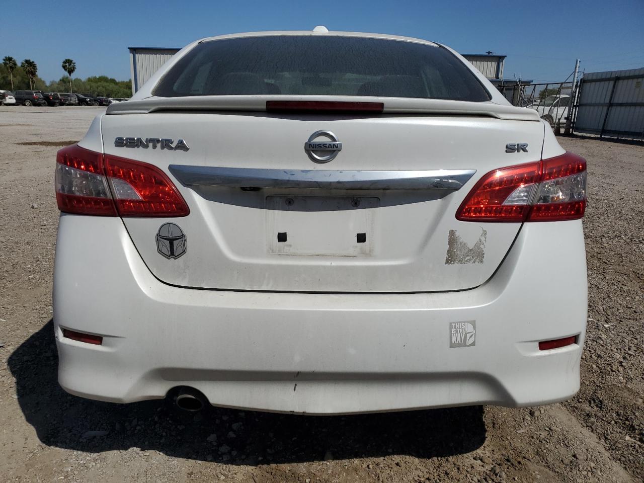 2015 Nissan Sentra - Image 6