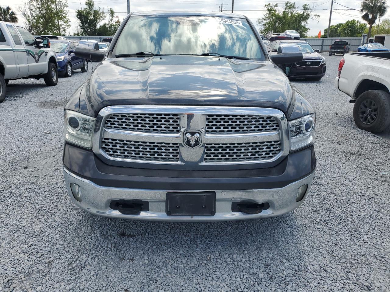 2015 RAM 1500 - Image 5